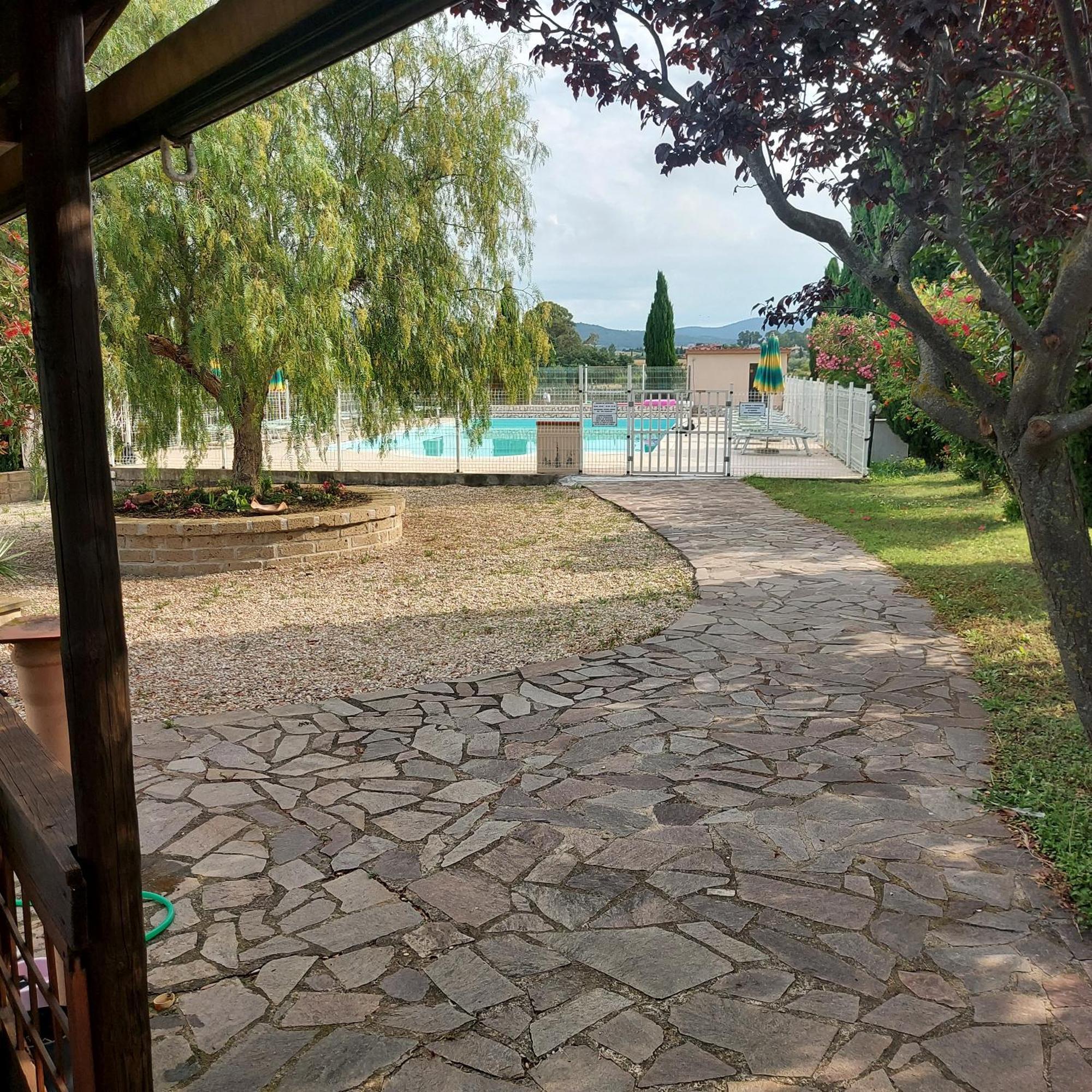 Agriturismo La Verde Rosa Pescia Romana Exterior photo
